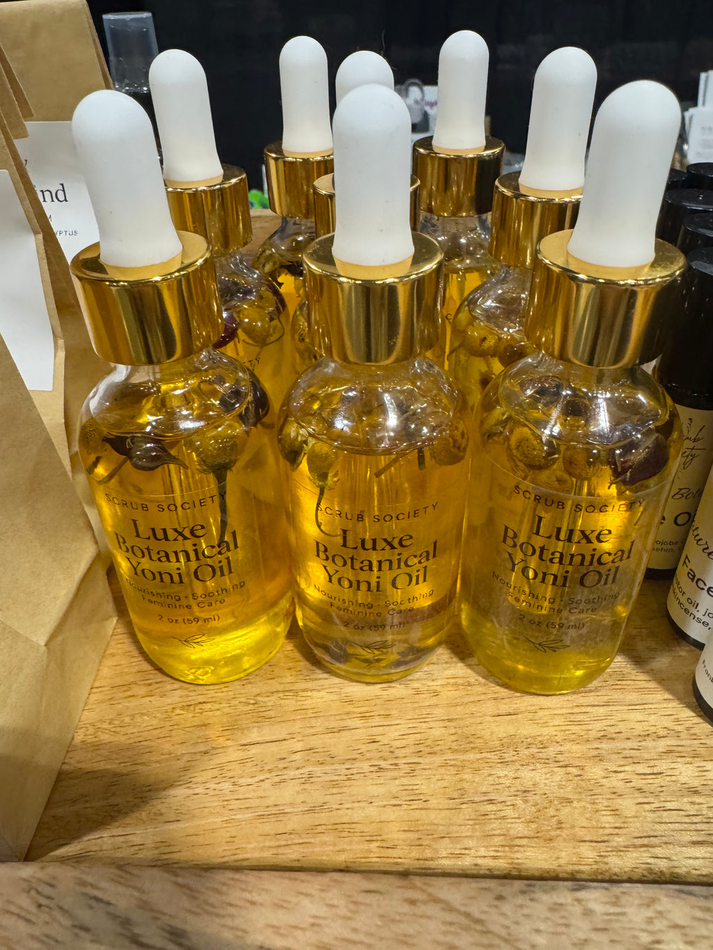 Luxe Botanical Yoni Oil | Feminine Care